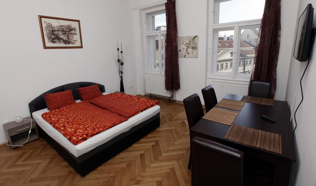 Carpe Diem Praag Buitenkant foto